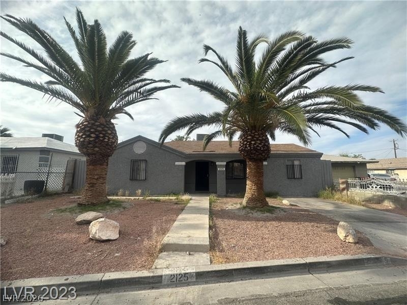2125 Elm Avenue - Photo 0