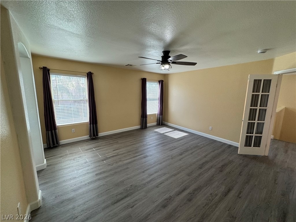 749 Beach Park Street - Photo 23