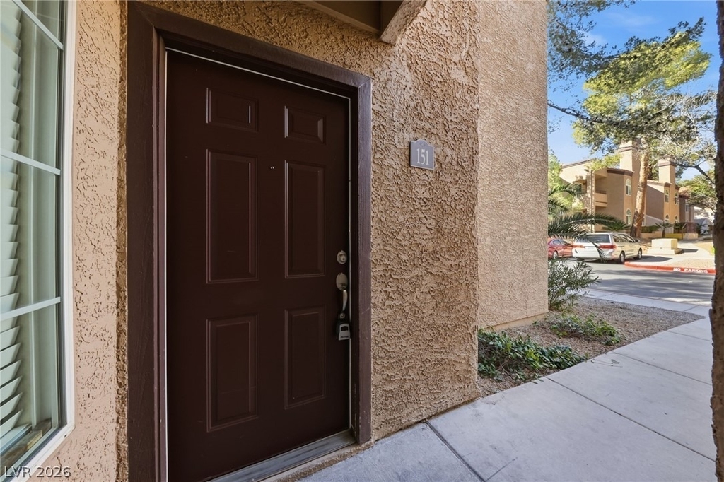 9325 W Desert Inn Road - Photo 19