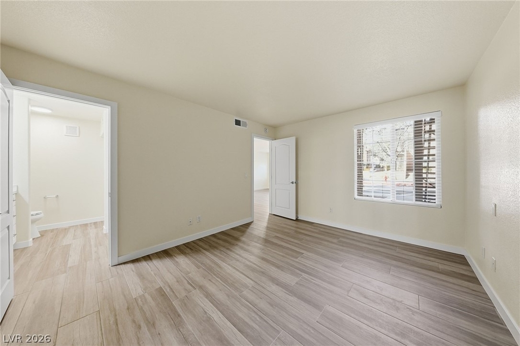 9325 W Desert Inn Road - Photo 14