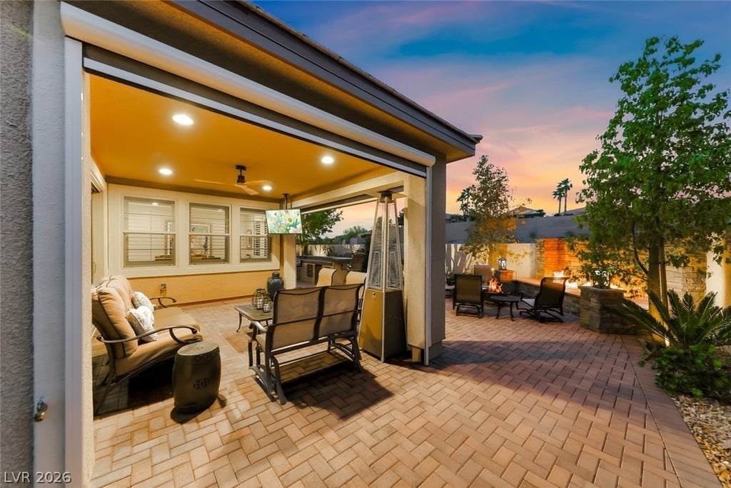 2534 Birch Hollow Street - Photo 44