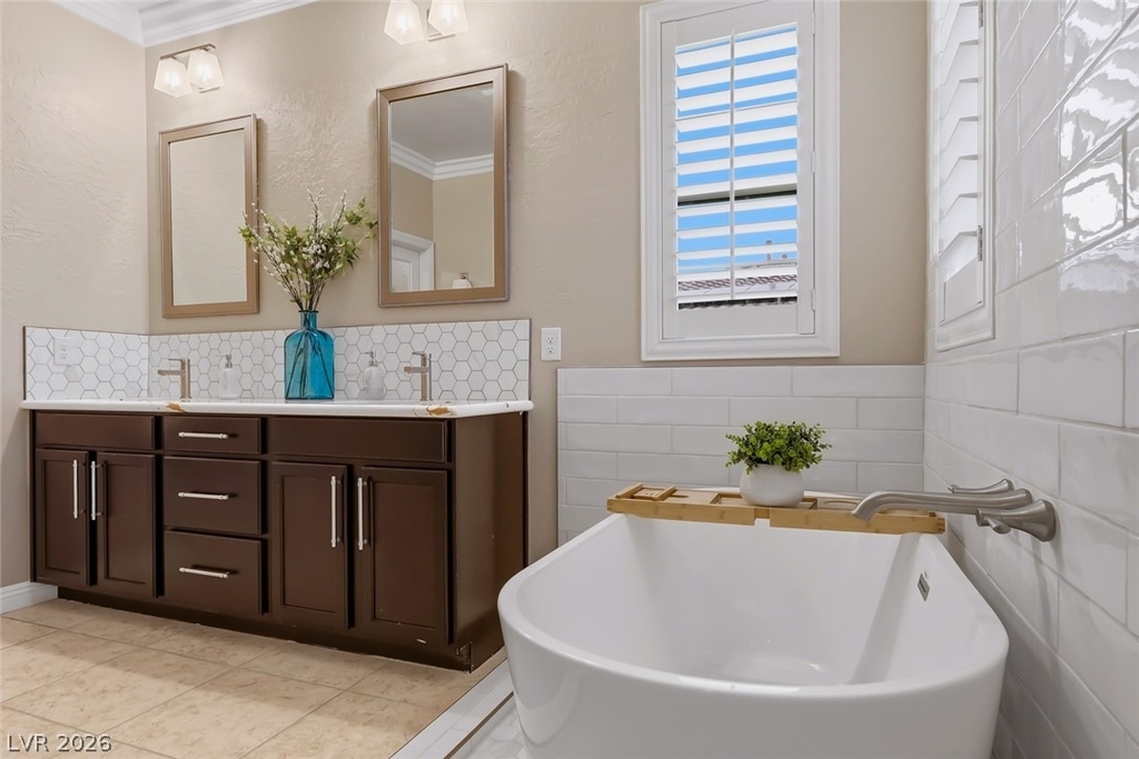 2534 Birch Hollow Street - Photo 32