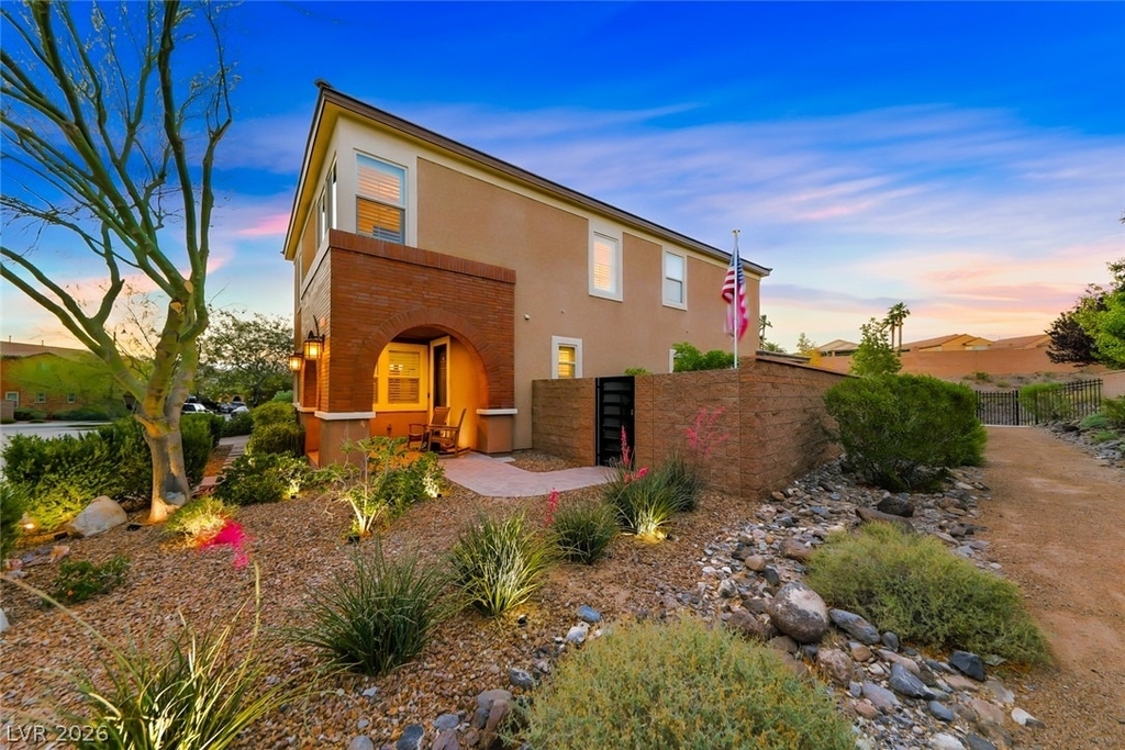 2534 Birch Hollow Street - Photo 3