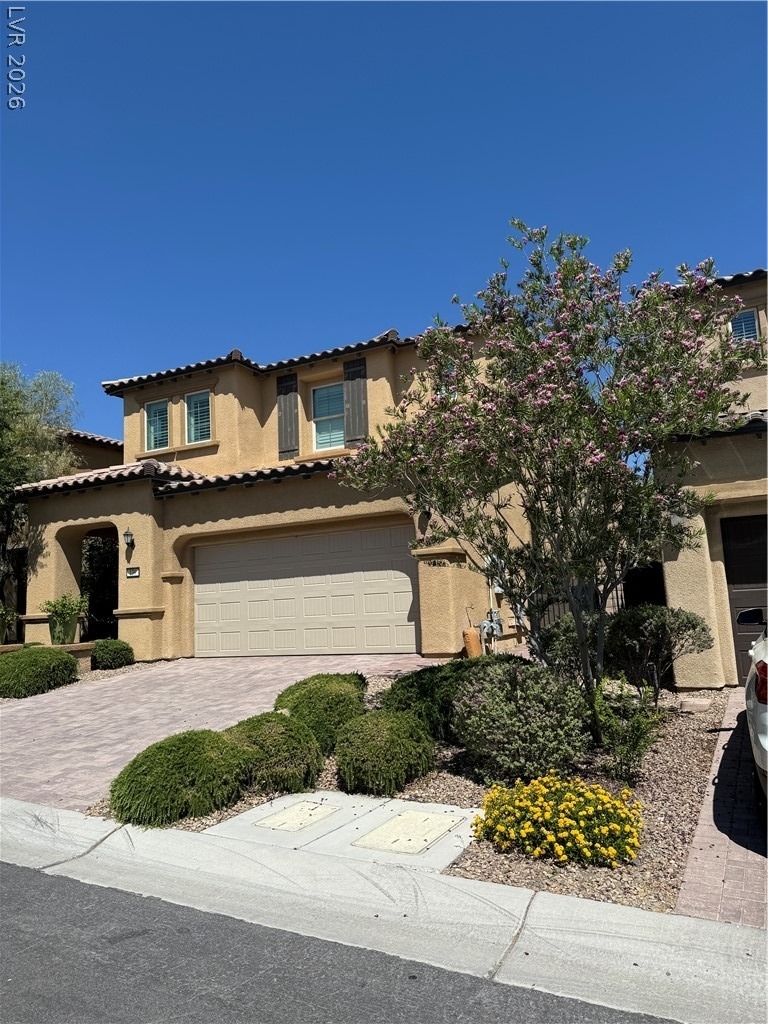 135 Berneri Drive - Photo 0
