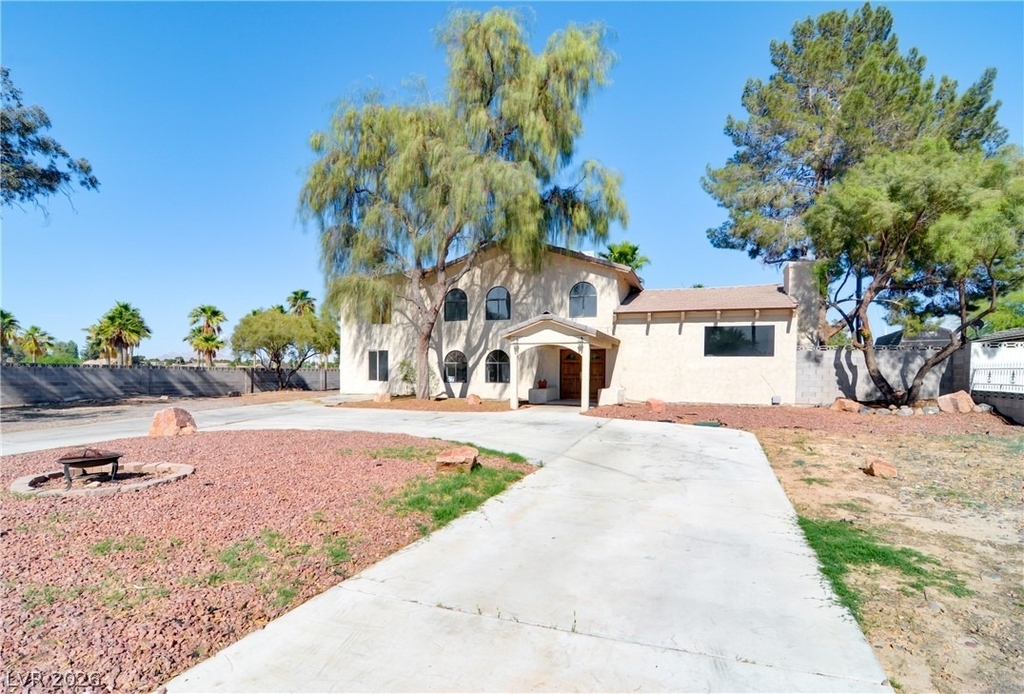 7640 Spencer Street - Photo 0