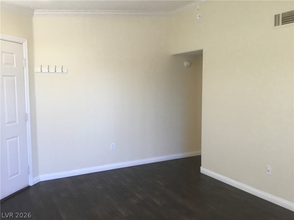 4400 S Jones Boulevard - Photo 7