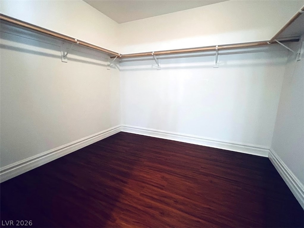 6694 Aviston Street - Photo 9