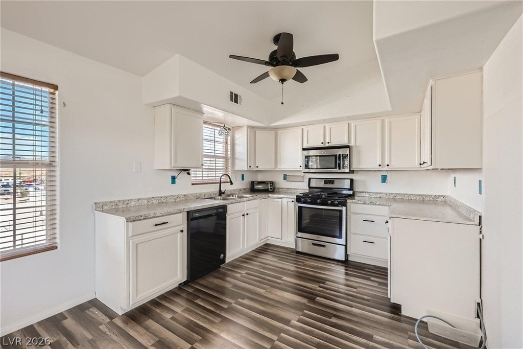 520 Arrowhead Trail - Photo 11