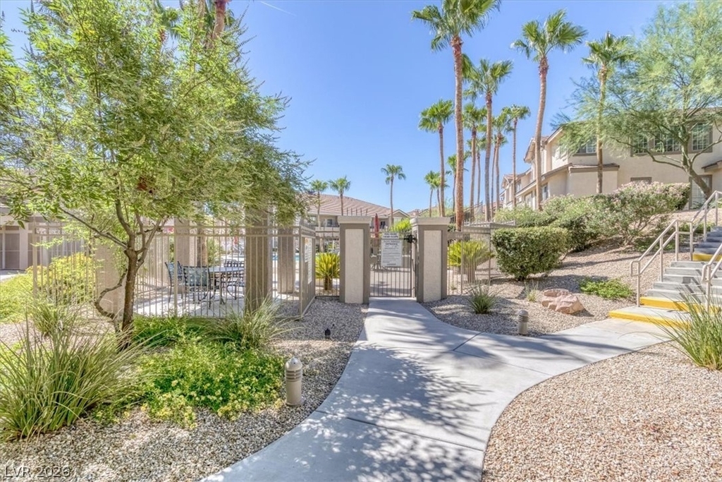 9901 Trailwood Drive - Photo 35