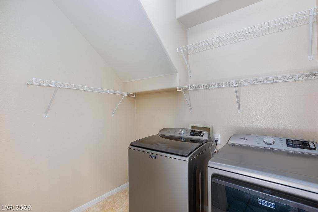 944 Douglas Flat Place - Photo 11