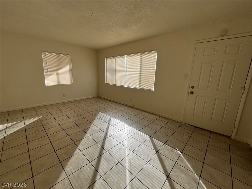 118 Ash Street - Photo 1