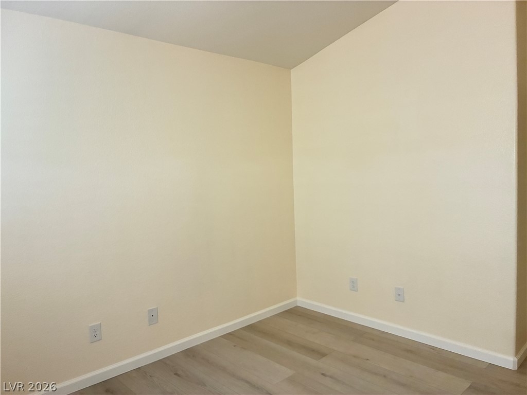 688 Pansy Place - Photo 7