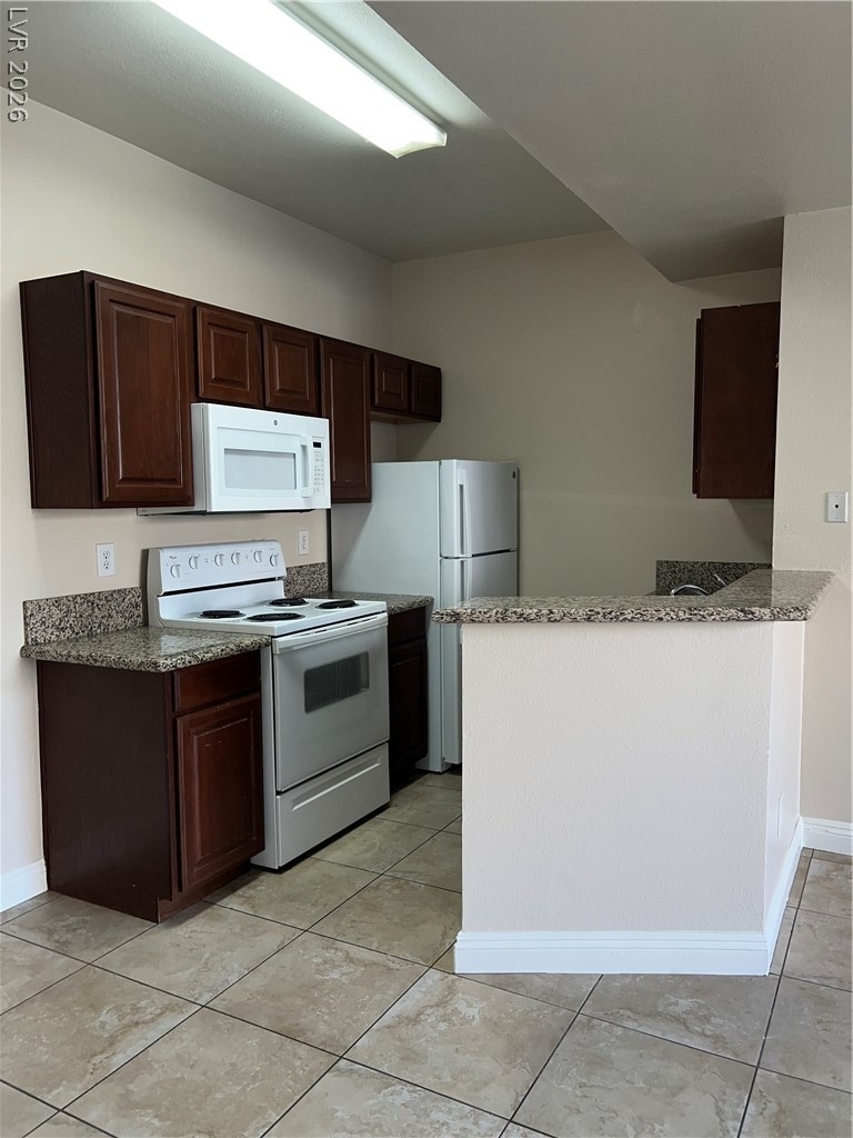 5154 S Jones Boulevard - Photo 2