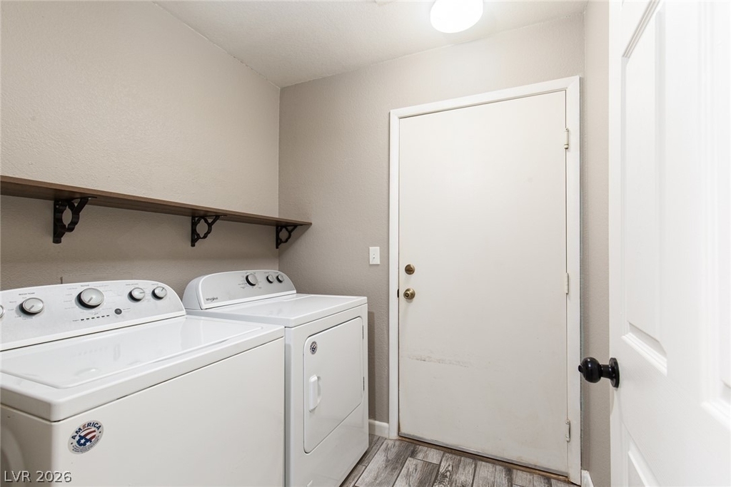 4912 Peaceful Pond Avenue - Photo 21