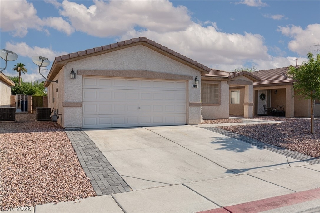 4912 Peaceful Pond Avenue - Photo 6