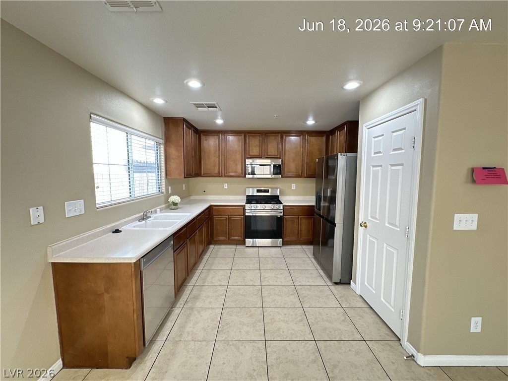 637 Lucky Pine Street - Photo 9