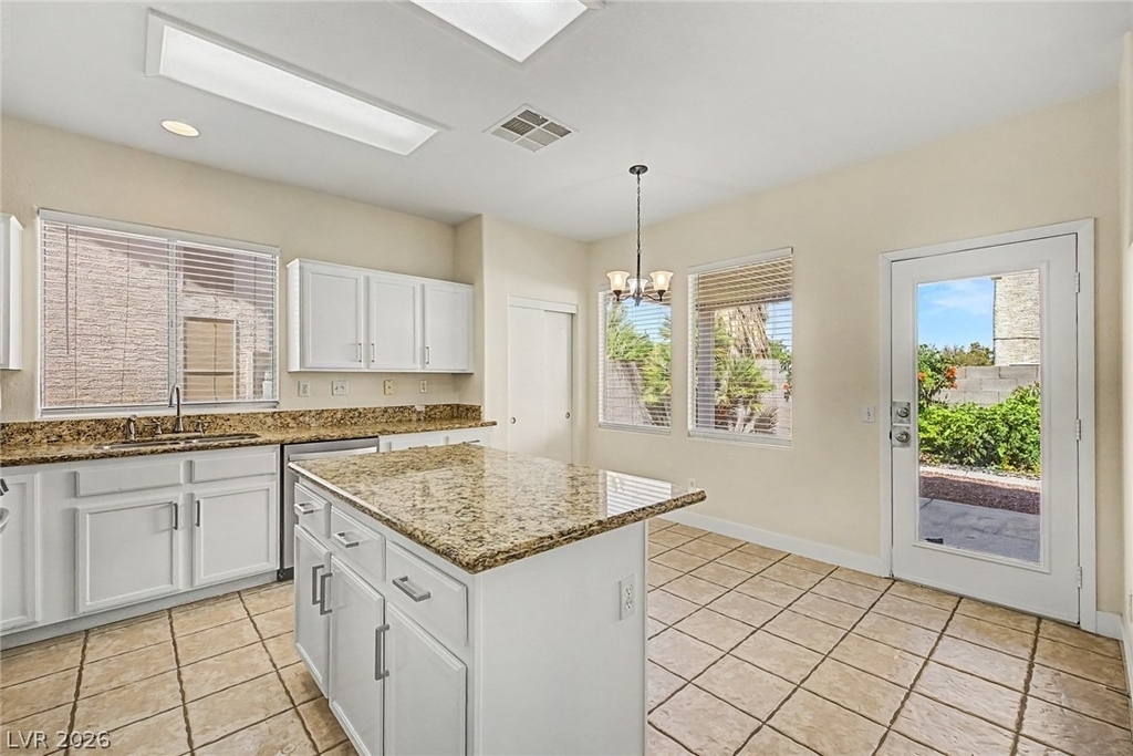 7804 Amulet Street - Photo 12