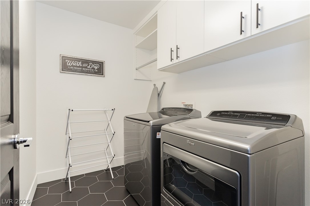 1041 Chestnut Chase Street - Photo 22