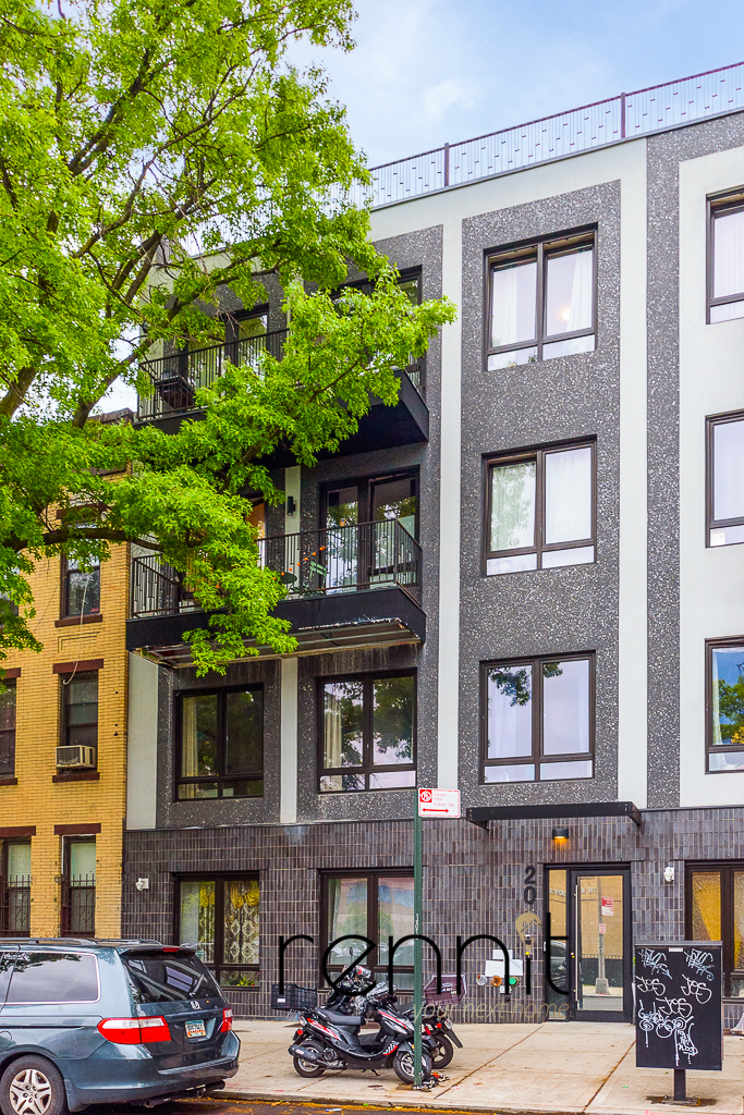 209 Troy Avenue - Photo 8