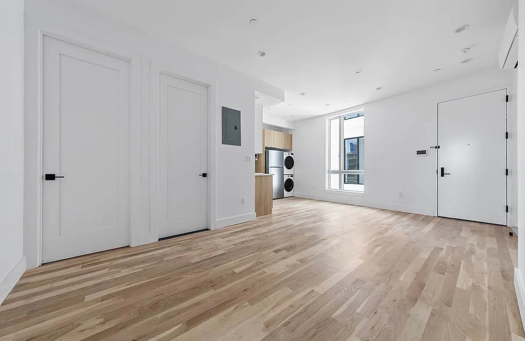 511 Meeker Avenue - Photo 3
