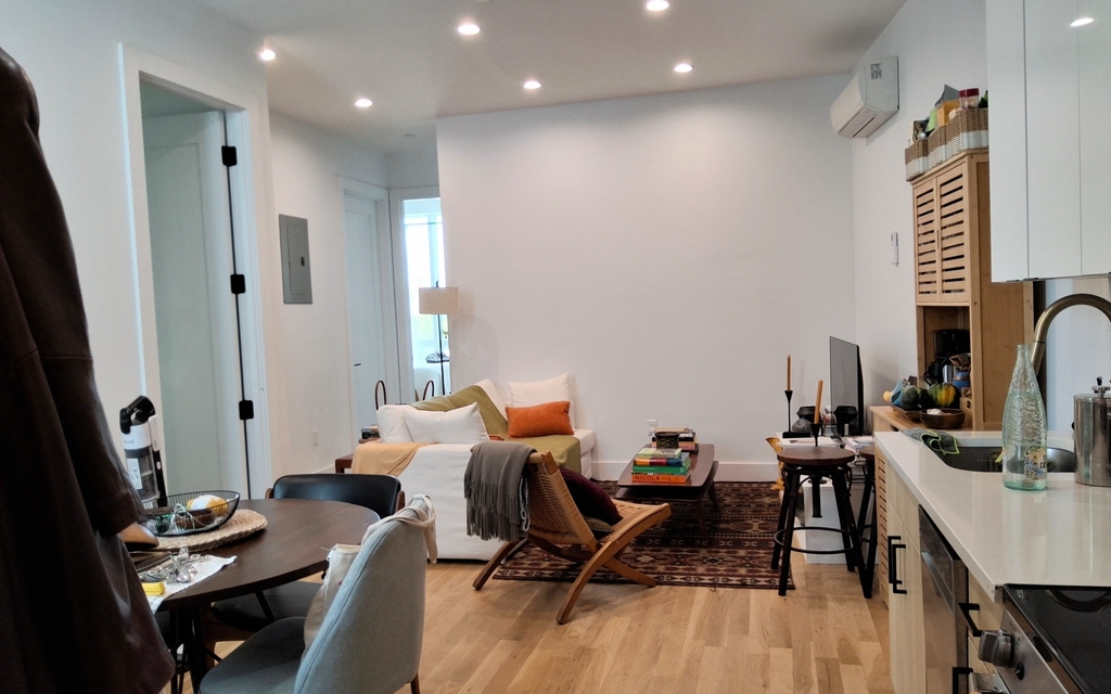 511 Meeker Avenue - Photo 3