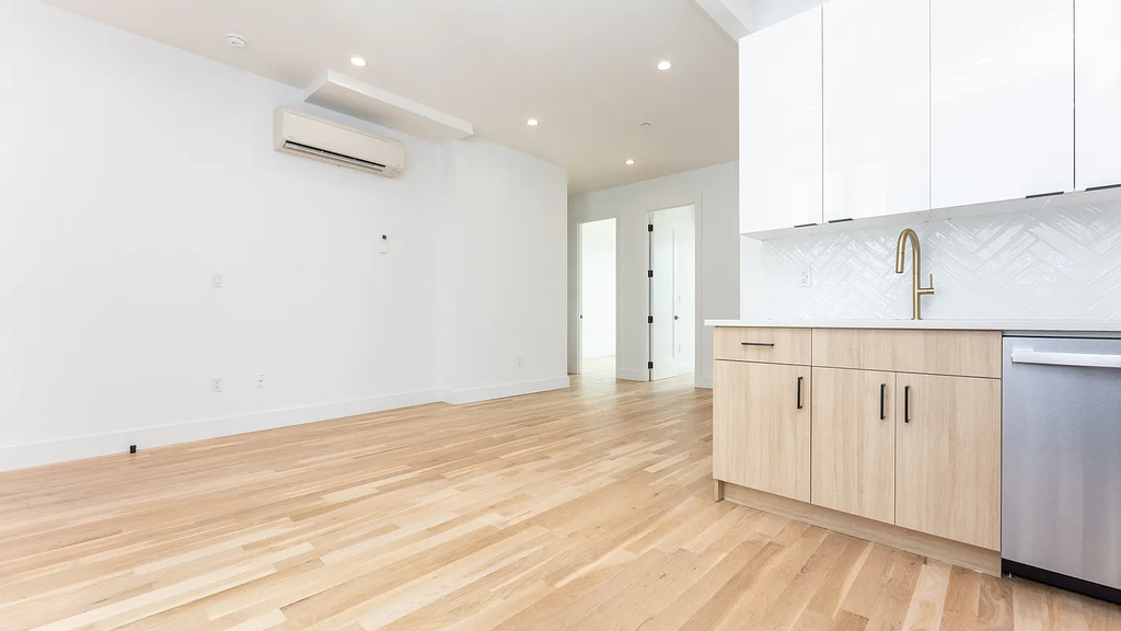 511 Meeker Avenue - Photo 9
