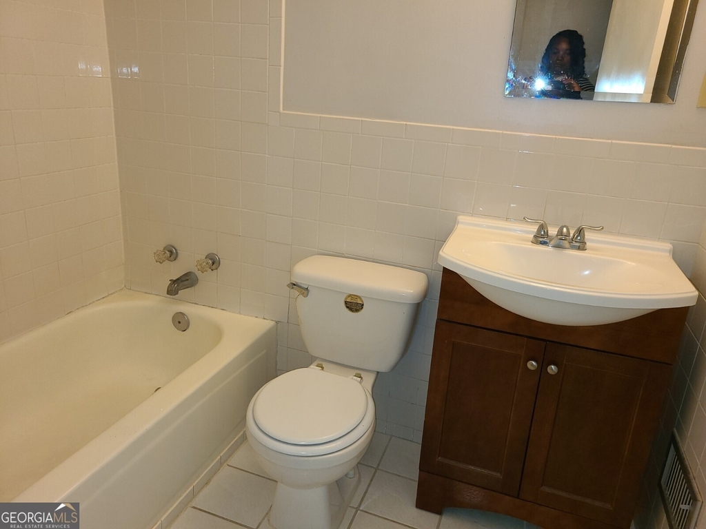 6324 Natha Avenue - Photo 10