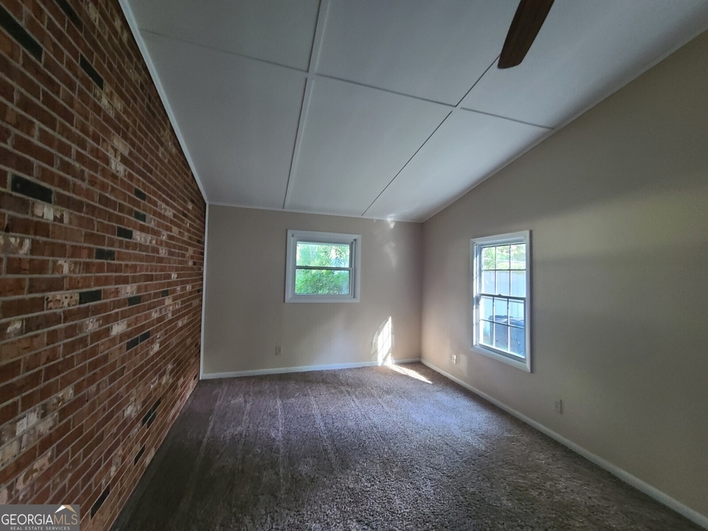 6324 Natha Avenue - Photo 3