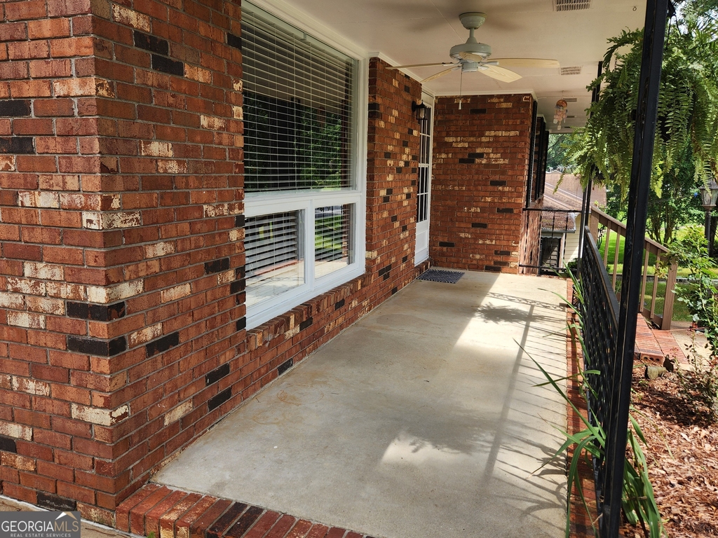 7527 Melinda Drive - Photo 2