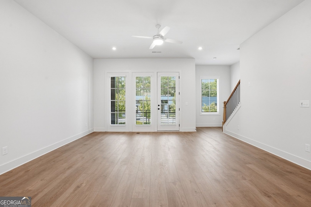 2597 Mackintosh Nw - Photo 3