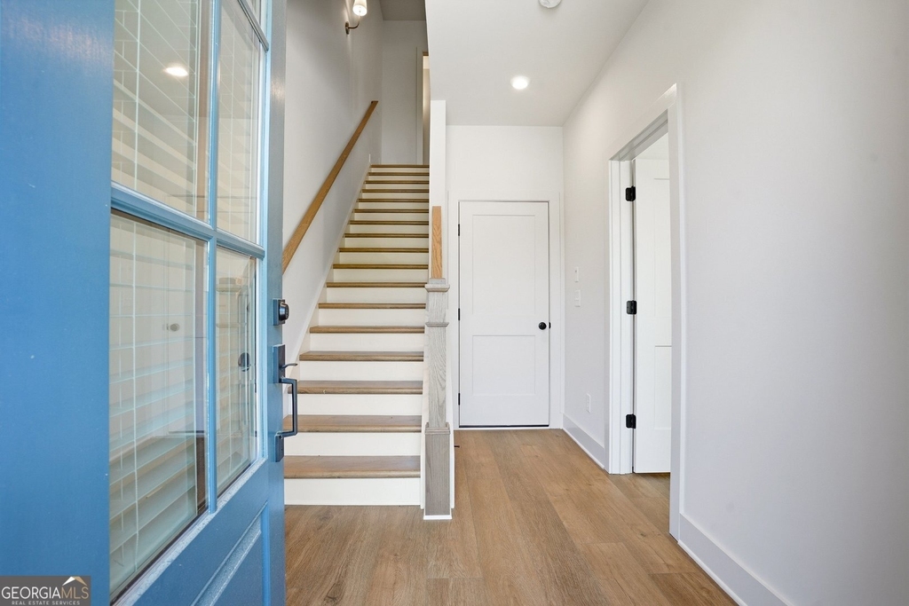 2597 Mackintosh Nw - Photo 2
