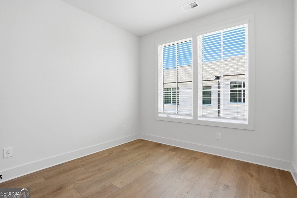 2597 Mackintosh Nw - Photo 20