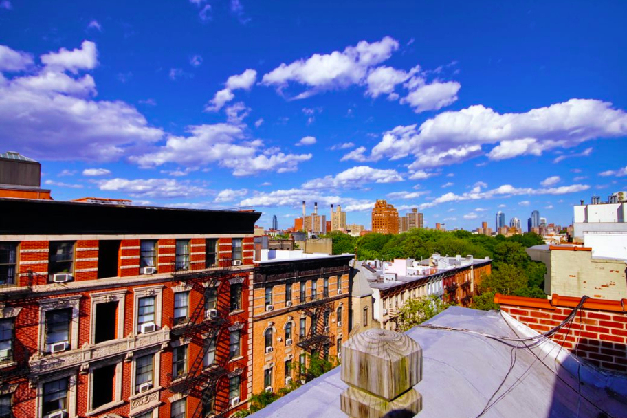  East 7th Street - Photo 2