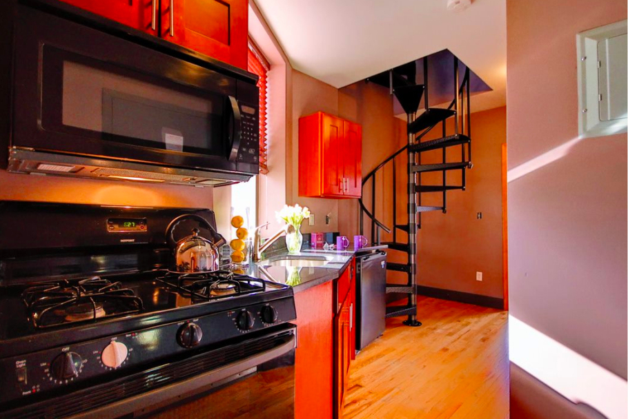  East 7th Street - Photo 3