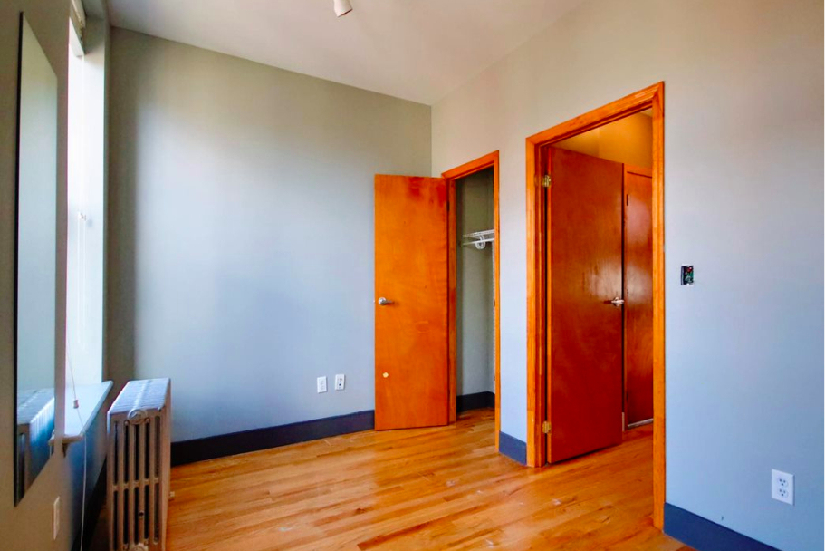  East 7th Street - Photo 8