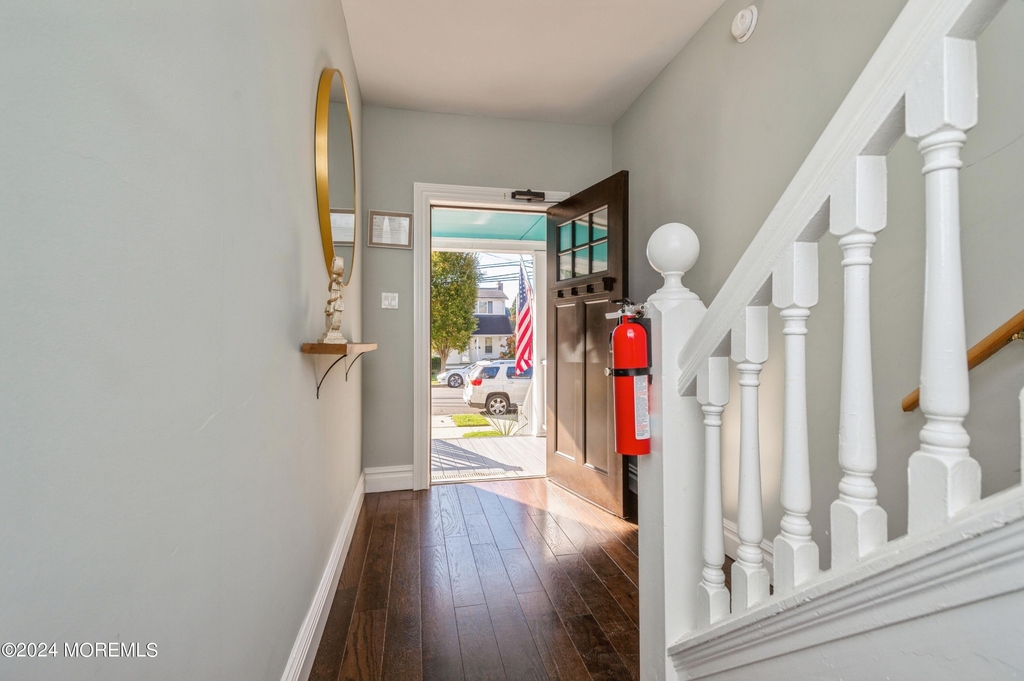 504 Ludlow Avenue - Photo 5