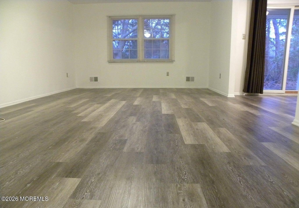 10 Whitecap Way - Photo 1