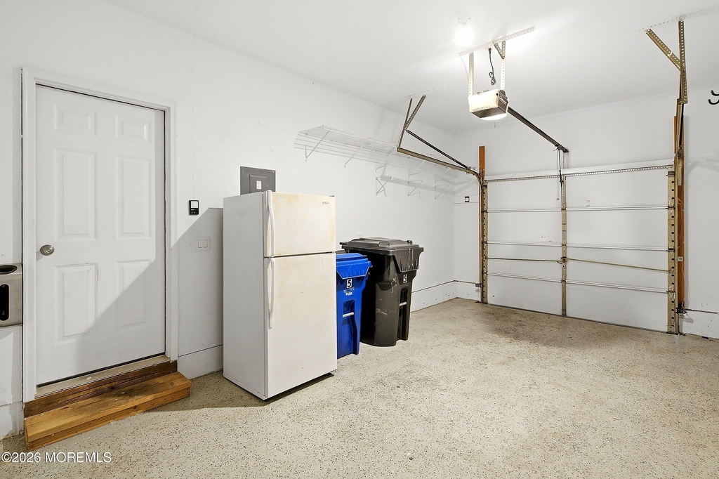 5 Manhattan Drive - Photo 22