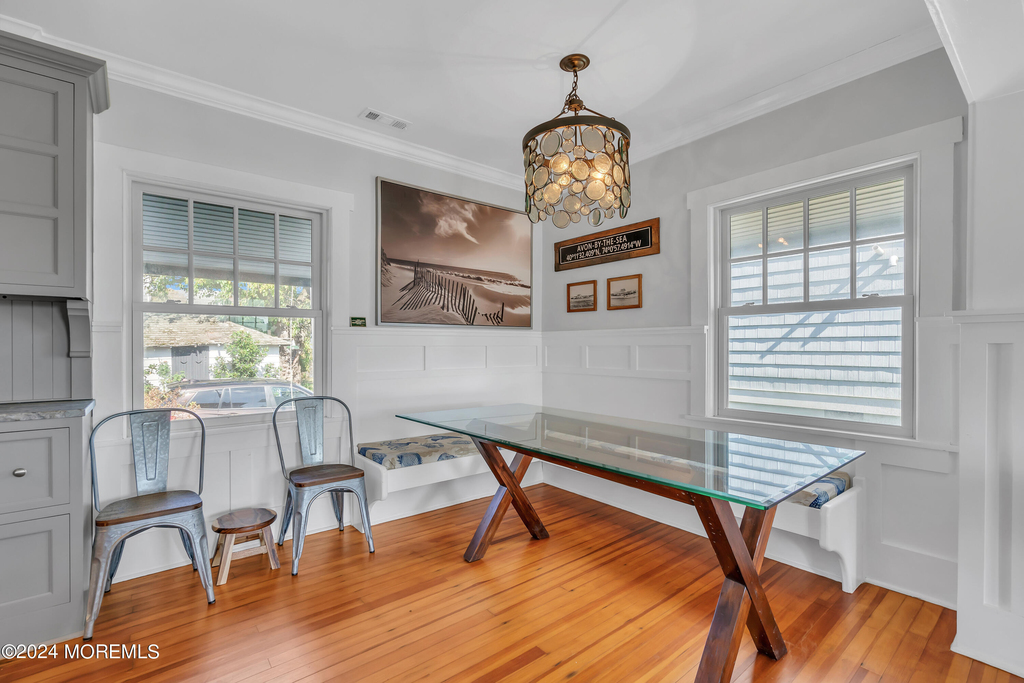 210 Roosevelt Avenue - Photo 11