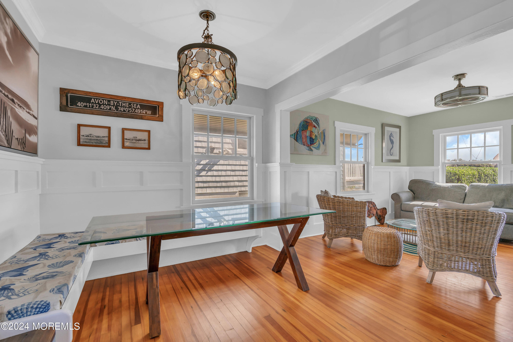 210 Roosevelt Avenue - Photo 13