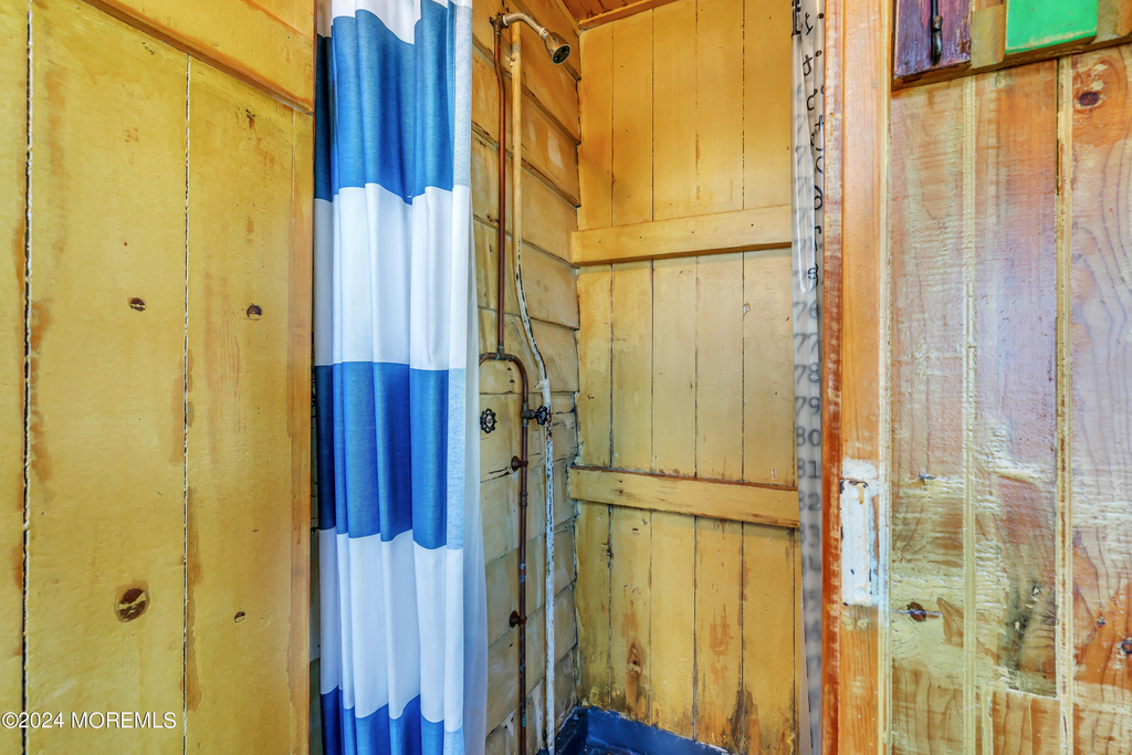 210 Roosevelt Avenue - Photo 26