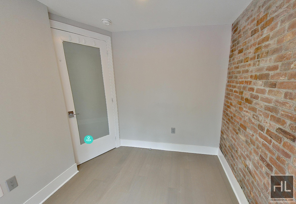 E 12th St. - Photo 5