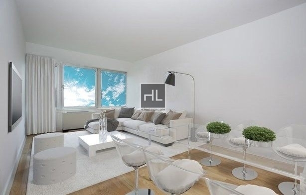 West 57th Street - Photo 0