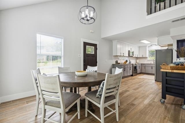 2545 Forest Park - Photo 7