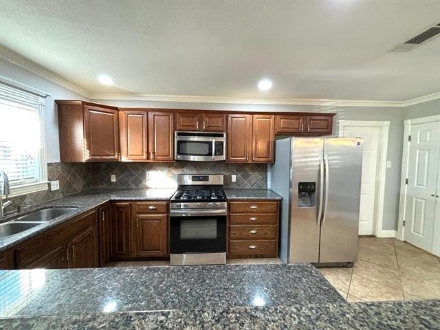 9418 Lenel Place - Photo 4