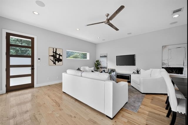 5525 Winton Street - Photo 2