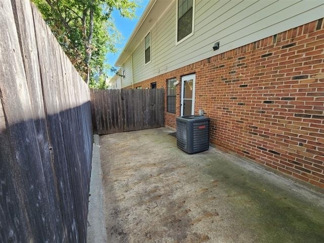 716 W Mulberry Street - Photo 19
