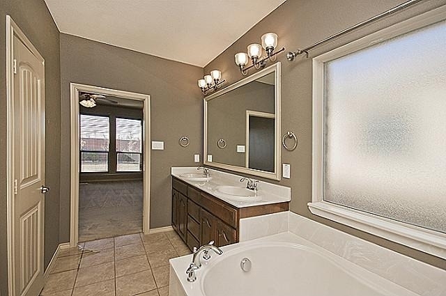 3205 Buckthorn Lane - Photo 10