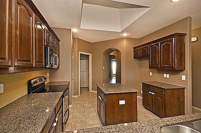 3205 Buckthorn Lane - Photo 5