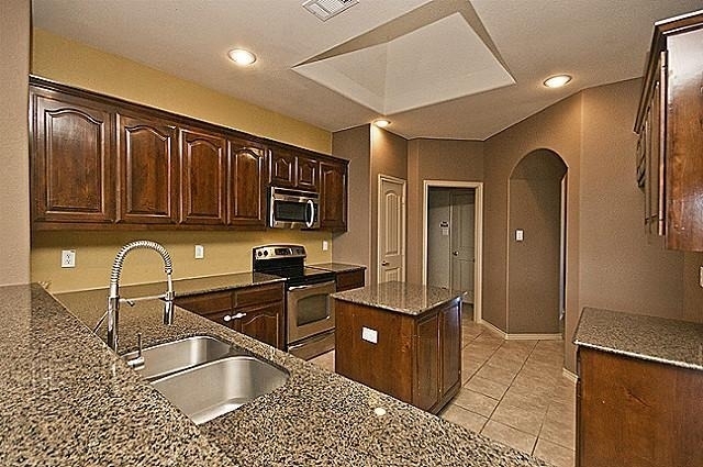 3205 Buckthorn Lane - Photo 1